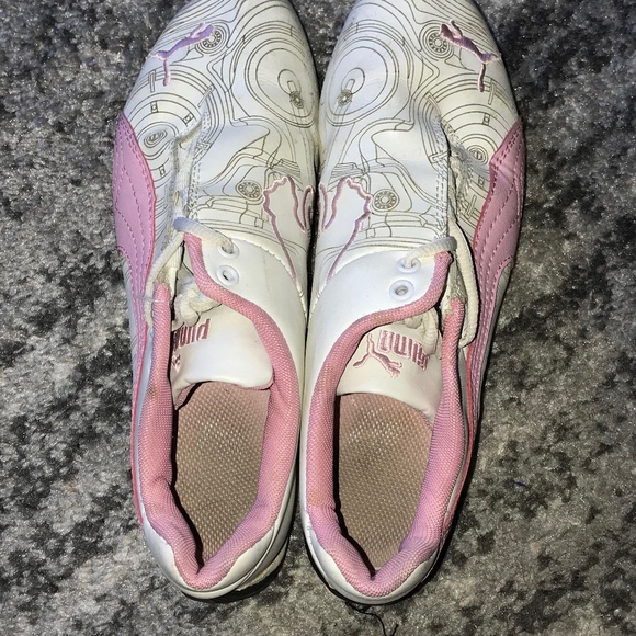 Shoes - Picture 3 of 5